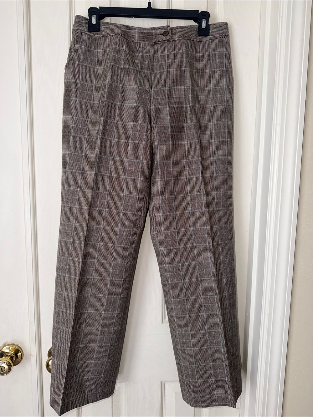 Evan-Picone Brown w/white & light blue Plaid Women’s Dress Pants-Sz 10